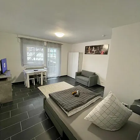 Naehe Hauptbahnhof & Ece-Center, Smart Tv Lejlighed Karlsruhe Eksteriør billede