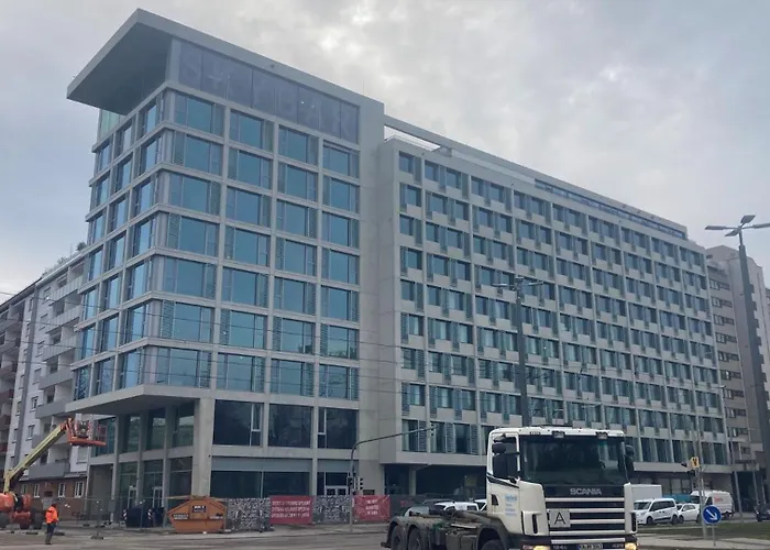 Naehe Hauptbahnhof & Ece-Center, Smart Tv