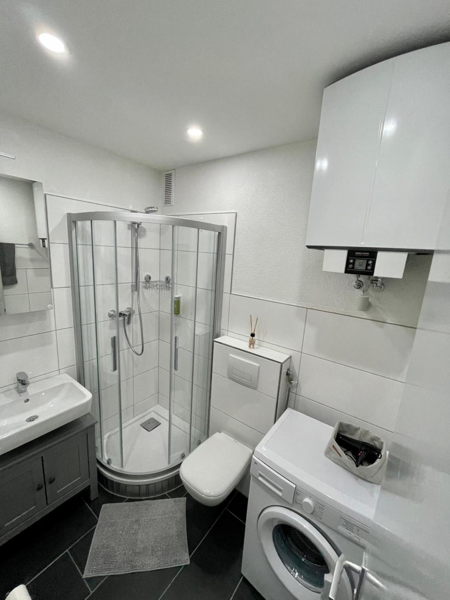 Naehe Hauptbahnhof & Ece-center, Smart Tv Apartment Karlsruhe