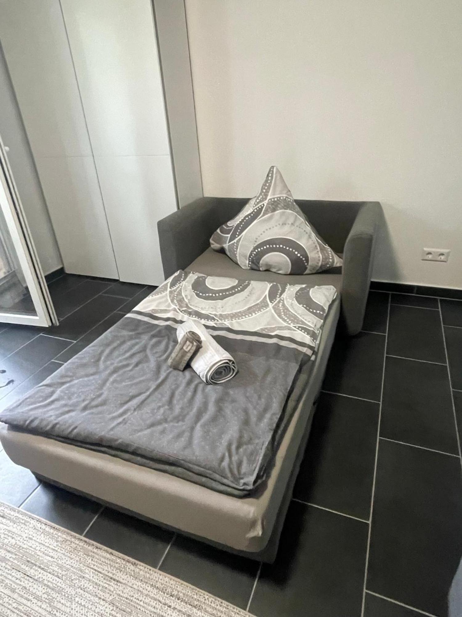 Naehe Hauptbahnhof & Ece-center, Smart Tv Apartment Karlsruhe